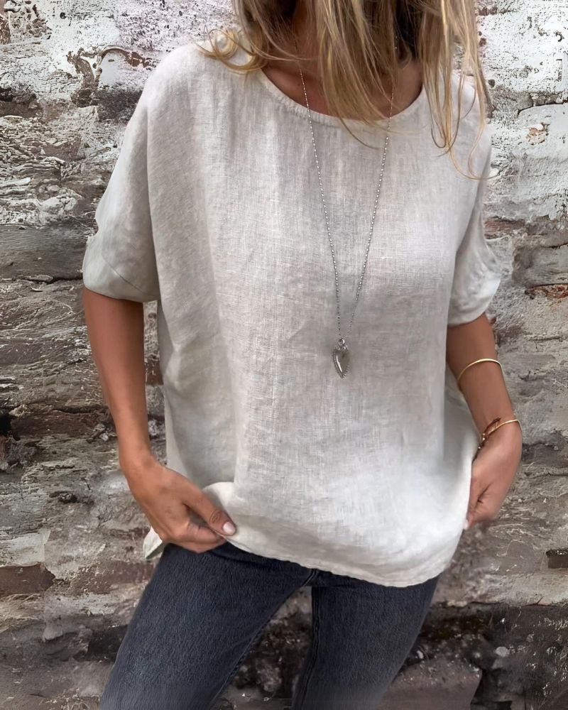 Novera | Essential Blus