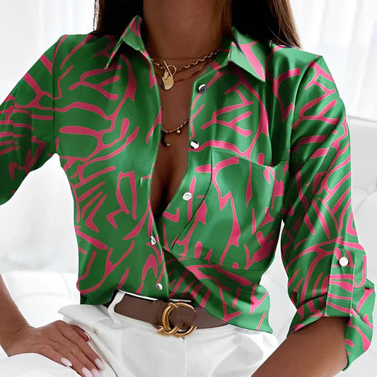 Amelia | Elegant grön blus