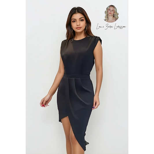 Aurelia | Elegant asymmetrisk klänning